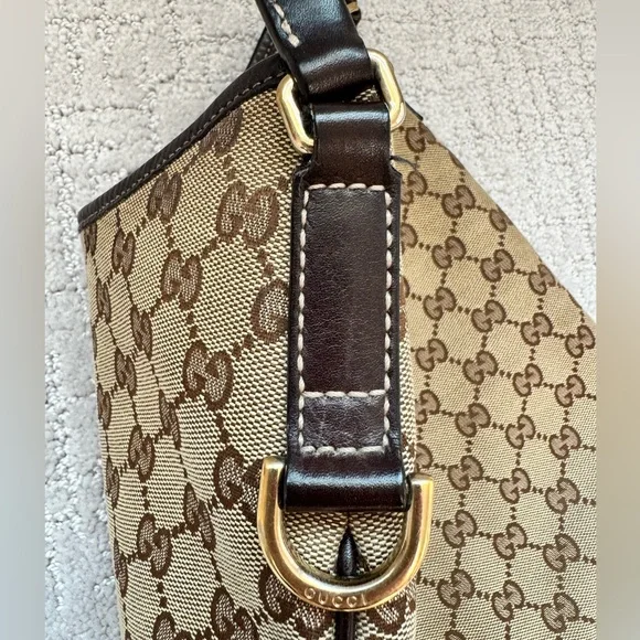 Vintage Gucci Medium Canvas Hobo Bag - Picture 3 of 12